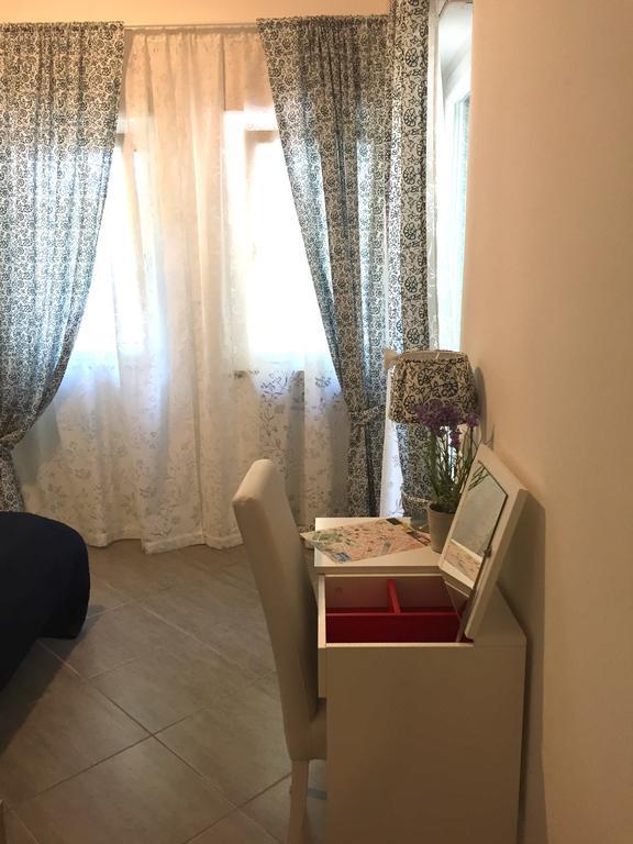 Aquarius Rome Panzió Kültér fotó