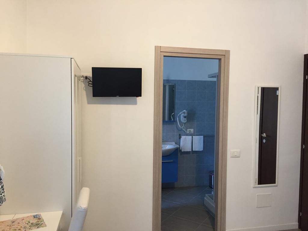 Aquarius Rome Panzió Kültér fotó